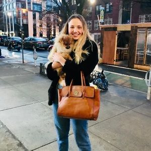 Meet your Posher, Madison